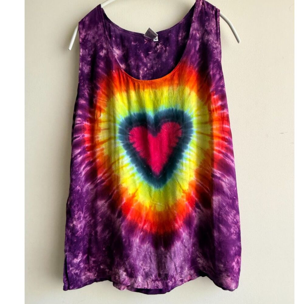 Cali Kind Heart Boho Fun tie-dye rayon tank - Beautiful & Vibrant size Medium